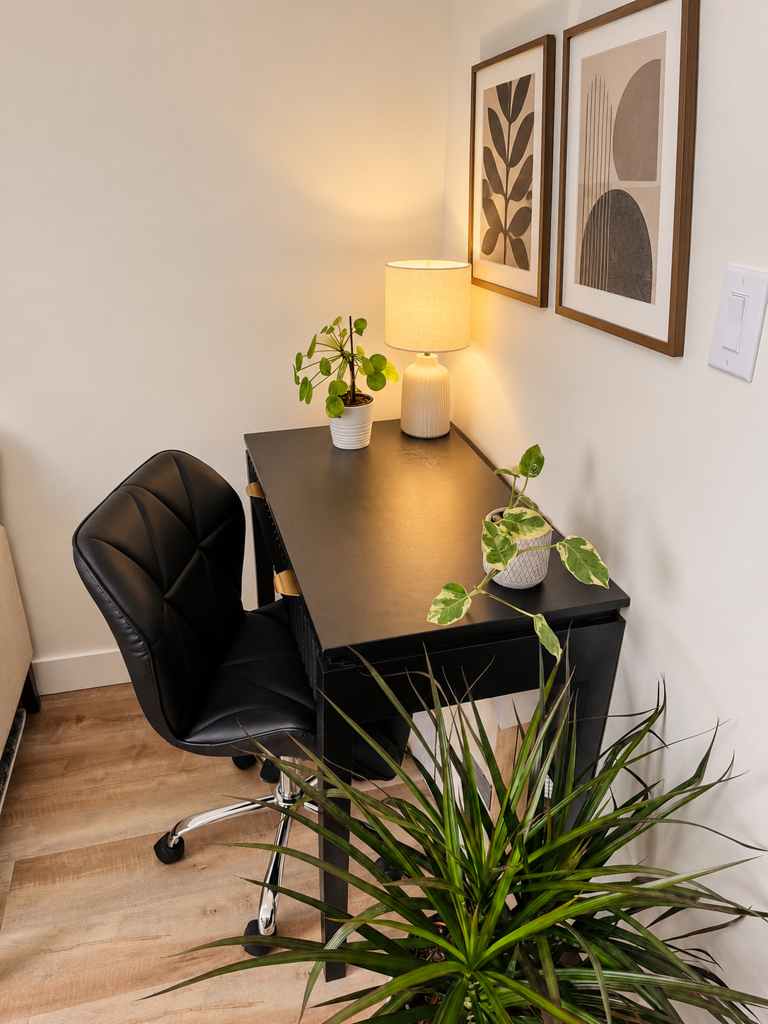 Additional view of Office 6